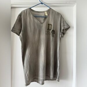 Diesel gray v-neck T-Shirt with Gold Skull Logo